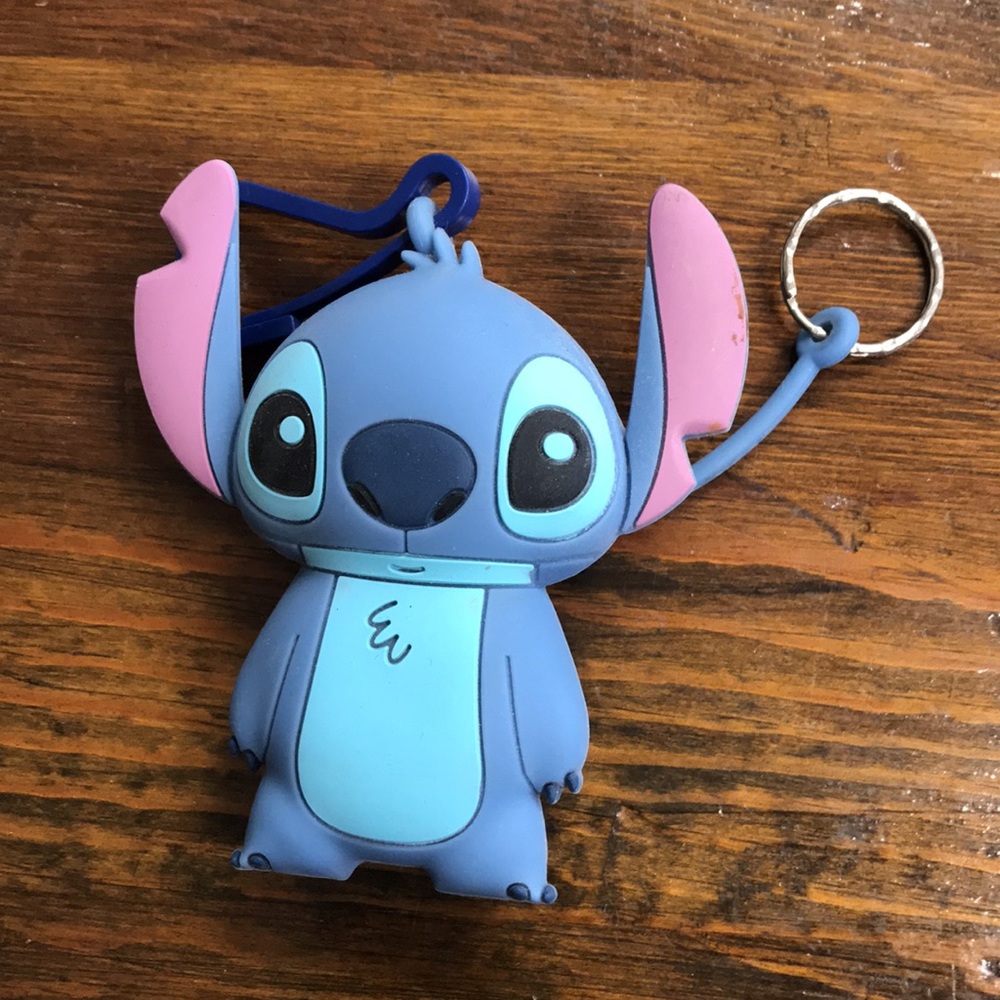NWOT Disney Soft Vinyl Stitch Keyring - Picture 2 of 6